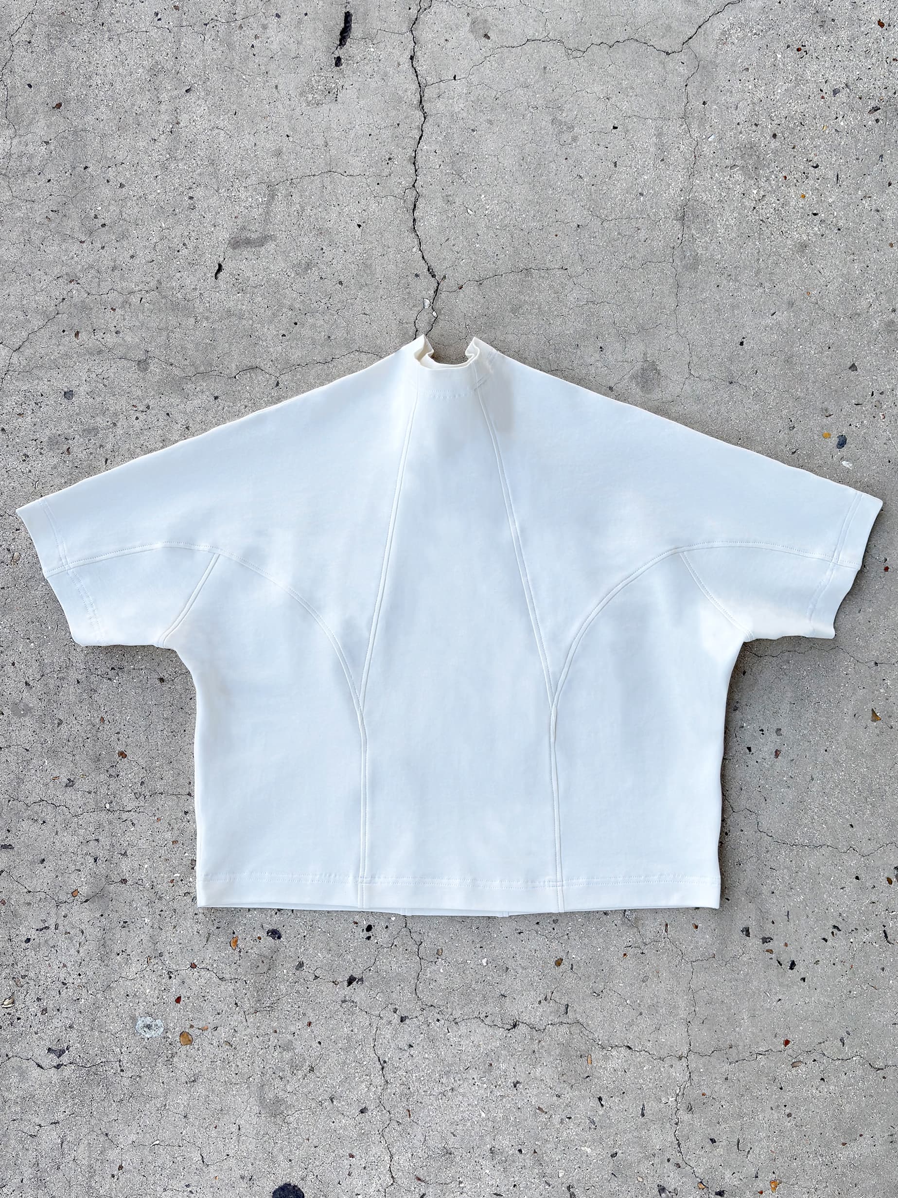 scuba t-shirt white
